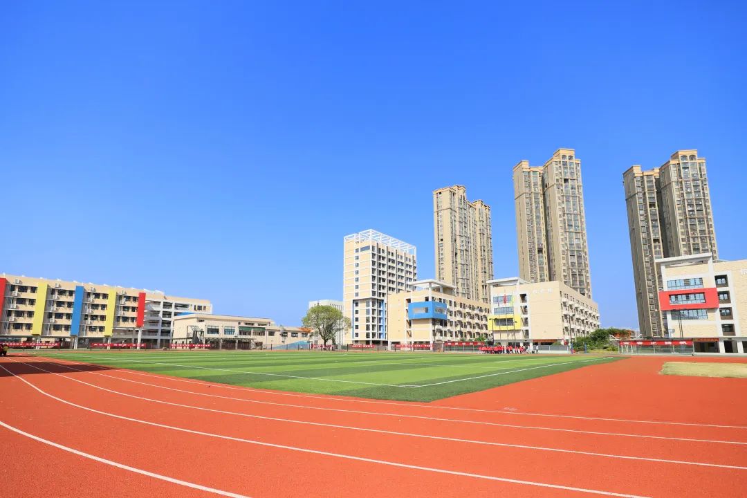 长沙市弘益中学复读部环境实景